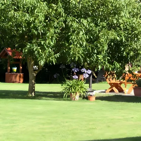 Am Federower Hofsee Kargow